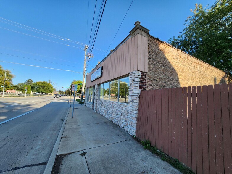 3113 Kinzie Ave, Racine, WI à vendre - Photo de l’immeuble – Image 2 sur 20