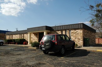 Plus de détails pour 517 W Centerville Rd, Garland, TX - Bureau à vendre