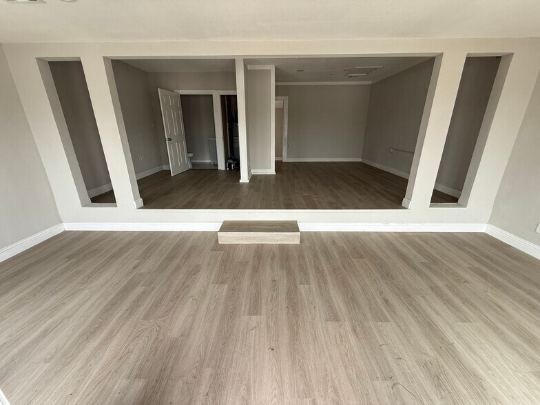 2809 Market St, Baytown, TX à louer - Photo de l’immeuble – Image 3 sur 47