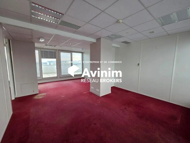 Plus de détails pour Bureau à louer