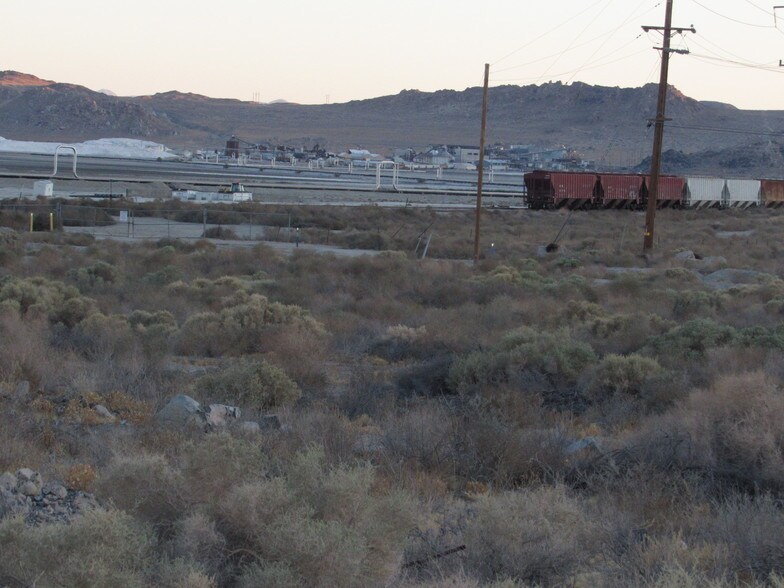 Railroad St, Trona, CA à vendre - Photo de l’immeuble – Image 3 sur 8