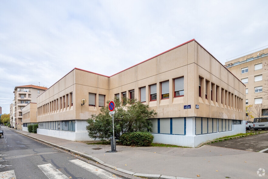 43 Rue De La Cité, Lyon à louer - Photo de l’immeuble – Image 3 sur 4