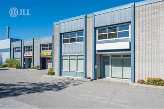 11471 Blacksmith Pl, Richmond, BC à louer Photo de l’immeuble– Image 1 sur 4