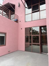 2110 Main St, Santa Monica, CA à louer Photo intérieure– Image 1 sur 1