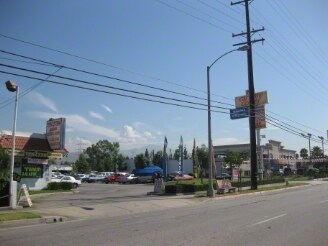 767 E Arrow Hwy, Azusa, CA à louer Photo principale– Image 1 sur 5