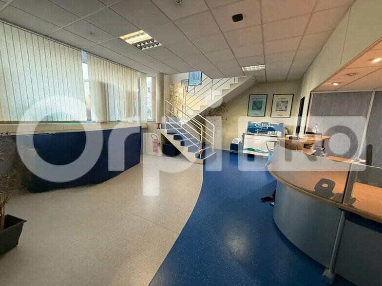 Bureau dans Le Havre à louer - Photo de l’immeuble – Image 2 sur 12