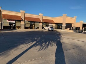 311 E Stan Schlueter Loop, Killeen, TX à louer Photo de l’immeuble– Image 2 sur 18