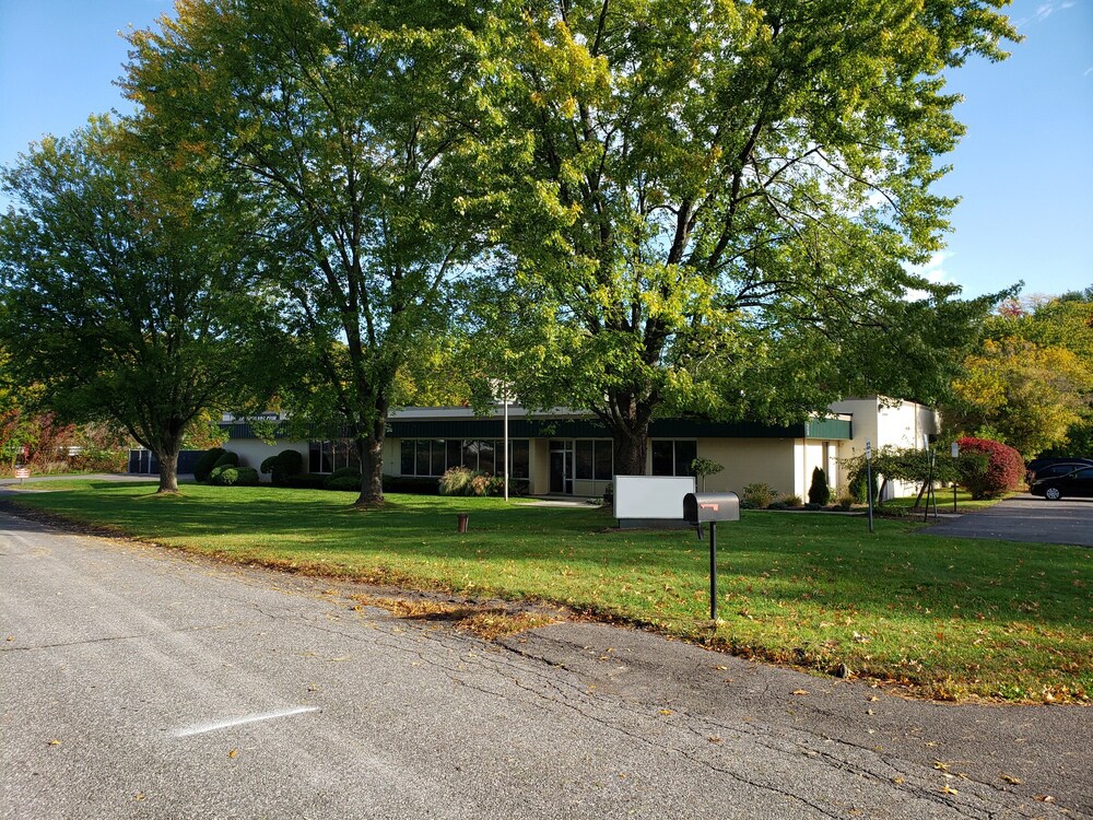 120 Wood Rd, Kingston, NY à vendre Photo principale– Image 1 sur 5