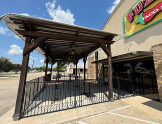 Plus de détails pour 1712 Southwest Pky, College Station, TX - Local commercial à louer