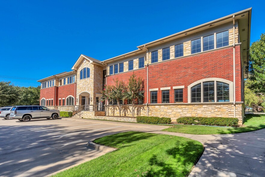 6240 N Beach St, Fort Worth, TX à louer - Photo de l’immeuble – Image 1 sur 6