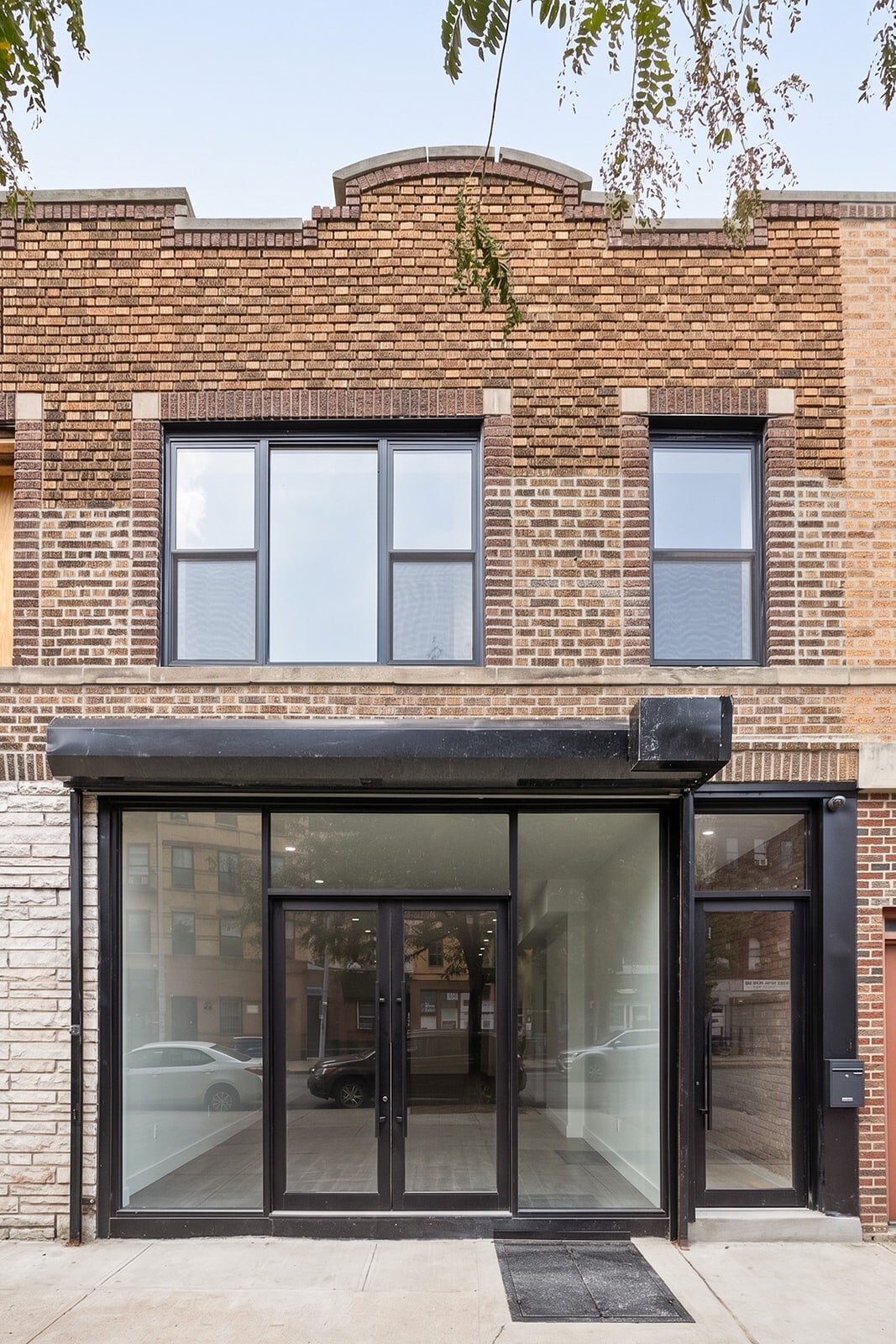 2097 Fulton St, Brooklyn, NY à louer Photo de l’immeuble– Image 1 sur 6