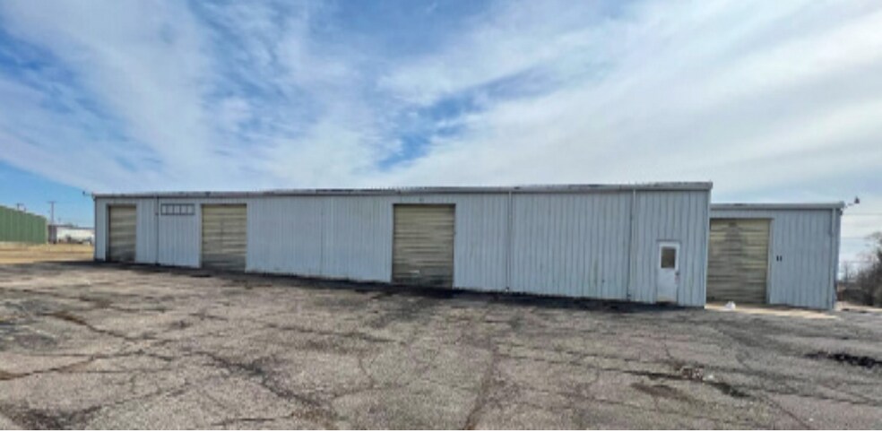 13 N Industrial Ave, Wellington, KS à vendre - Photo de l’immeuble – Image 2 sur 4