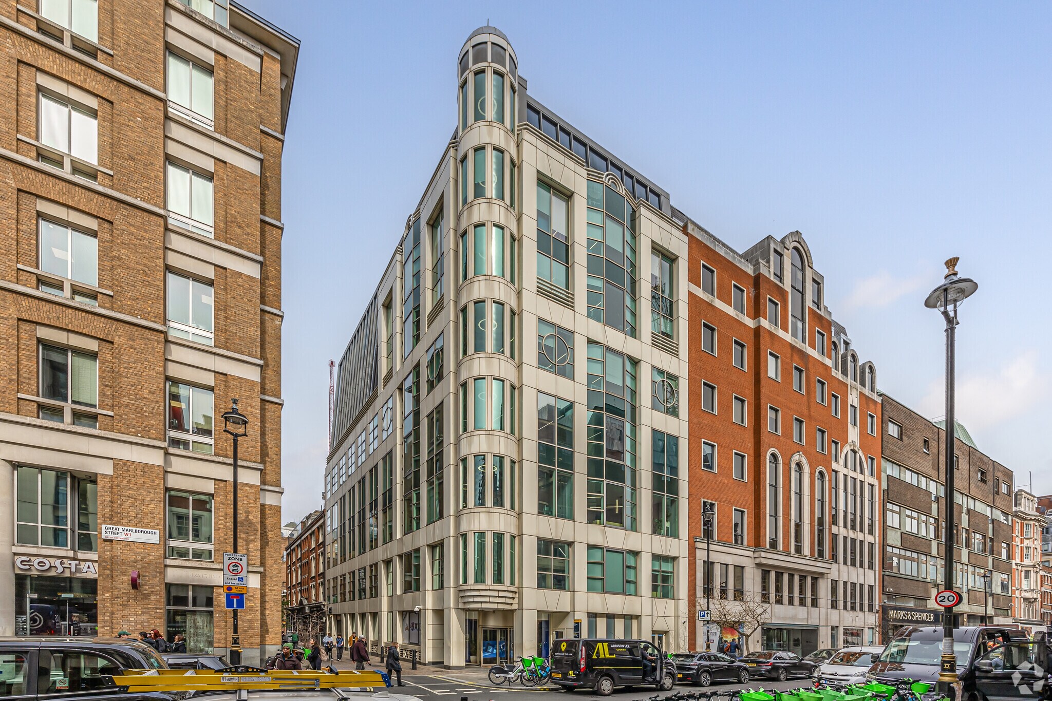 13 Great Marlborough St, Londres à louer Photo principale– Image 1 sur 4