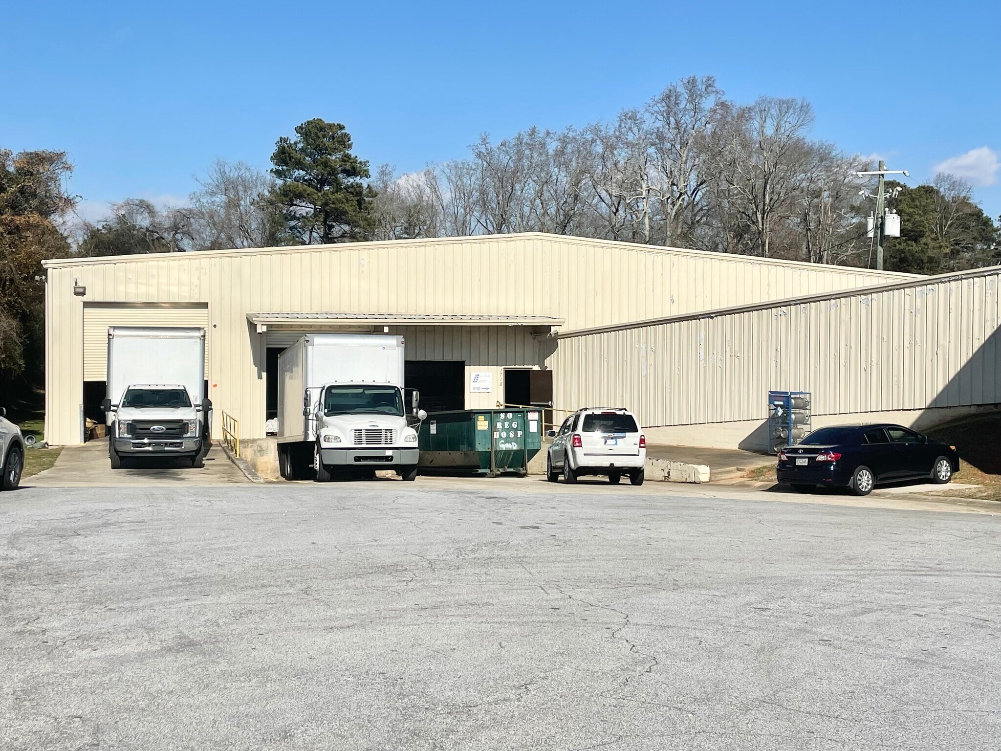 1718 Highway 138 NE, Conyers, GA à louer Photo principale– Image 1 sur 8