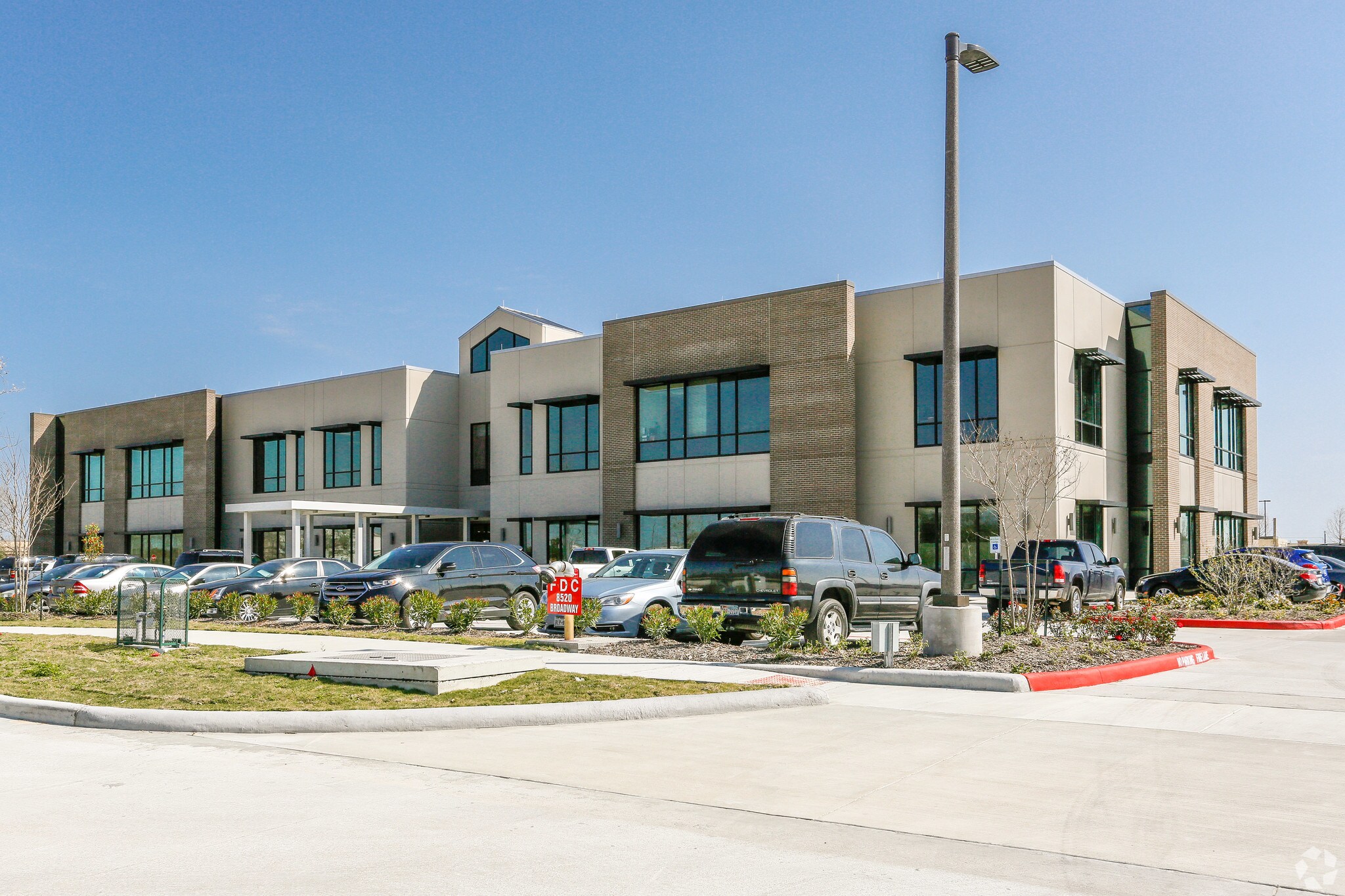 8540 Broadway St, Pearland, TX à louer Photo principale– Image 1 sur 9