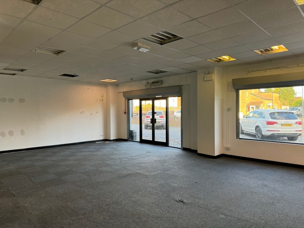 Eastbourne Rd, Blindley Heath à louer Photo intérieure– Image 1 sur 2