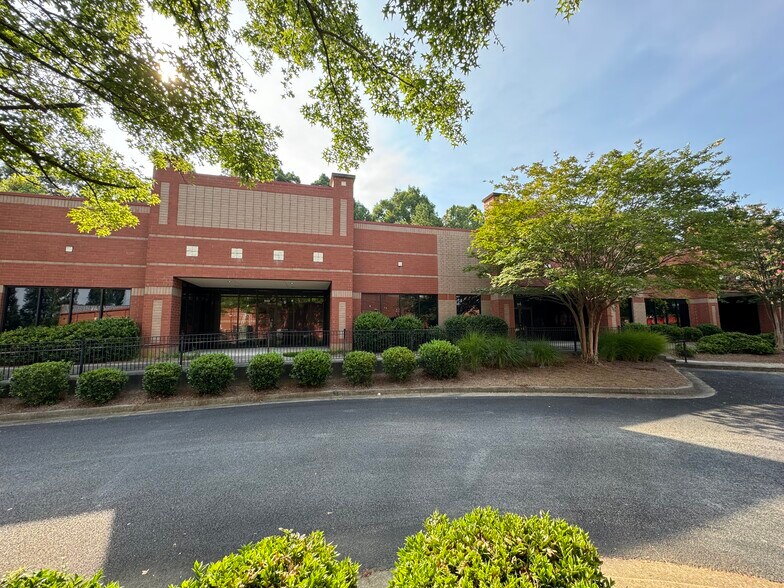 9010-9180 Peridot Pky, Stockbridge, GA à louer - Photo principale – Image 1 sur 13