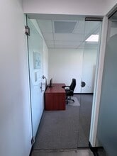 575 W Chandler Blvd, Chandler, AZ à louer Photo intérieure– Image 2 sur 5