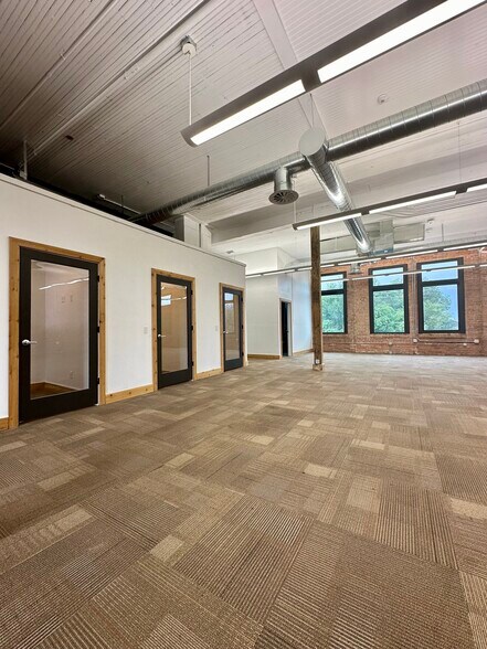 244 W 300 N, Salt Lake City, UT à louer - Photo intérieure – Image 3 sur 17