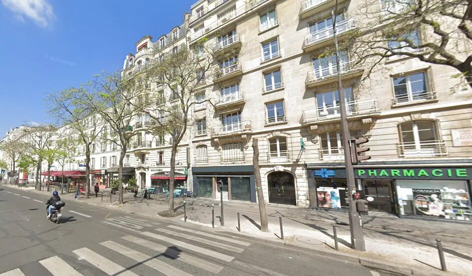 Local commercial dans Paris à louer Photo de l’immeuble– Image 1 sur 4