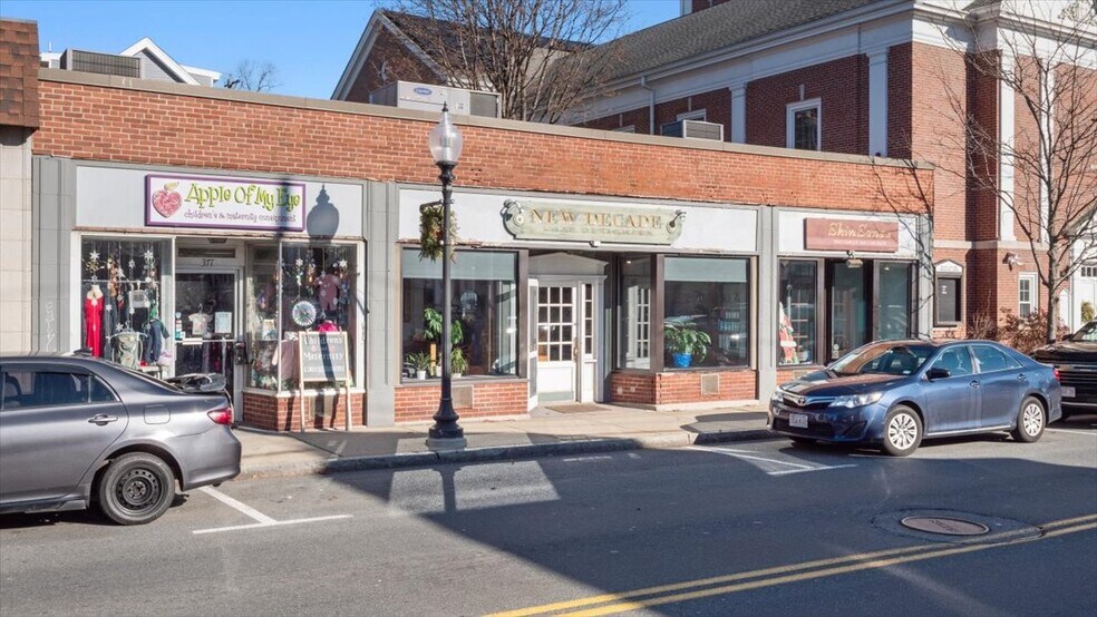 371-377 Franklin St. st, Melrose, MA à vendre - Photo de l’immeuble – Image 3 sur 24