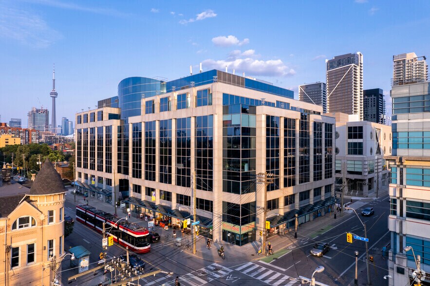 901 King St W, Toronto, ON à louer - Photo principale – Image 1 sur 8