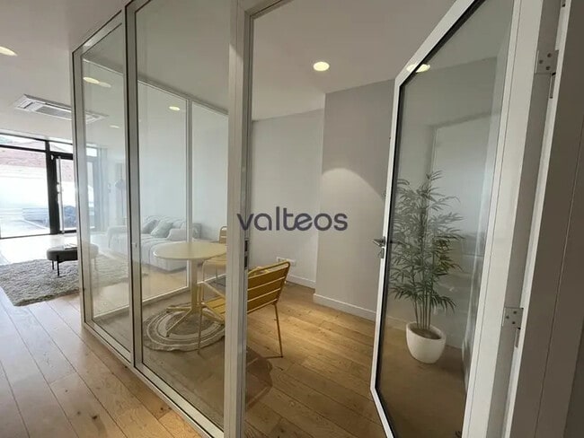 Plus de détails pour 85 Avenue Des Pyrénées, L'Union - Bureau à louer