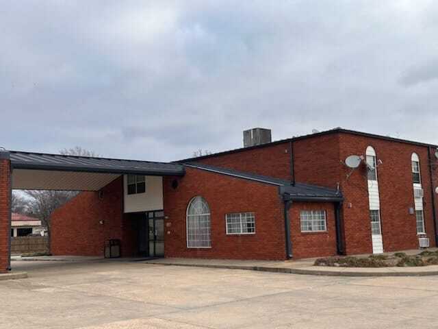 110 Independence Ave, Kennett, MO à vendre - Photo de l’immeuble – Image 1 sur 9
