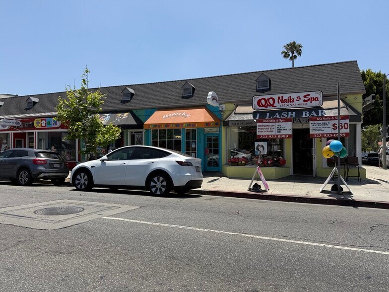 7320-7326 Melrose Ave, Los Angeles, CA à vendre - Photo de l’immeuble – Image 1 sur 4