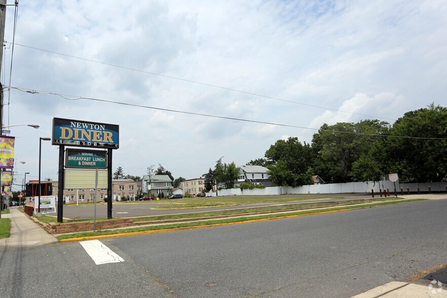931 White Horse Pike, Haddon Township, NJ à louer - Photo de l’immeuble – Image 2 sur 4