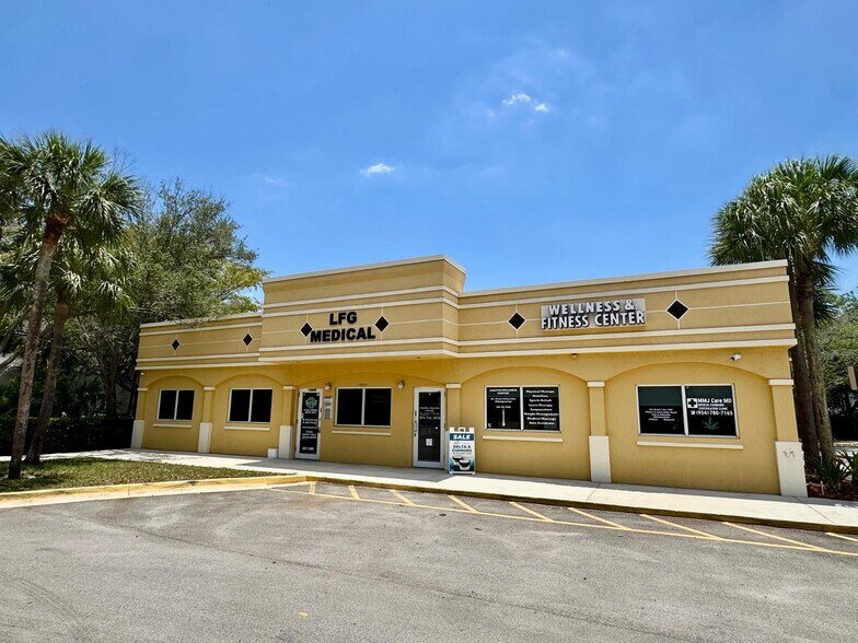 10000 W Sample Rd, Coral Springs, FL à vendre - Photo de l’immeuble – Image 3 sur 11