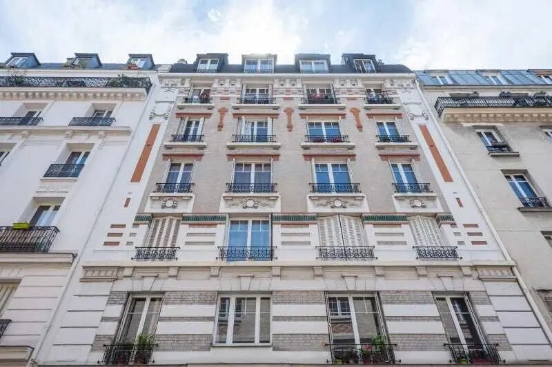 Bureau dans Paris à vendre - Photo de l’immeuble – Image 1 sur 11