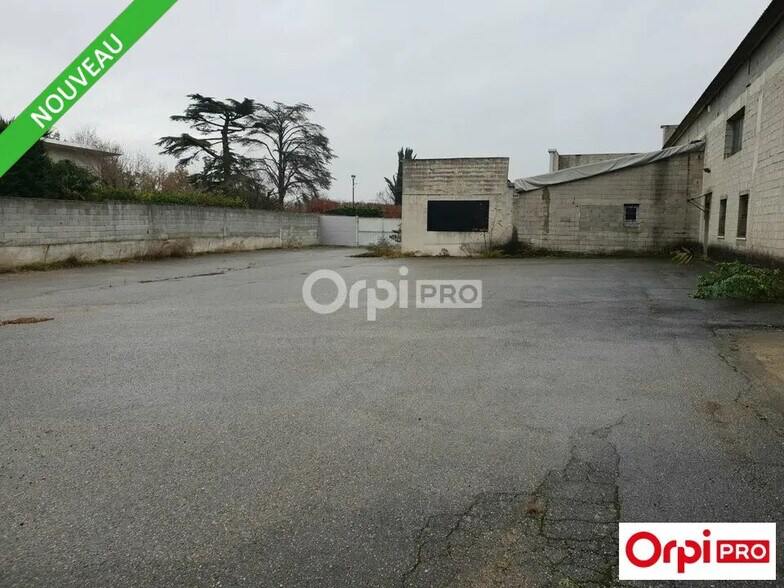 Local d’activités dans Bourg-de-Péage à louer - Photo de l’immeuble – Image 3 sur 5
