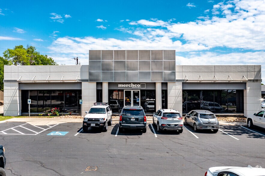 140 Heimer Rd, San Antonio, TX à vendre - Photo de l’immeuble – Image 2 sur 5