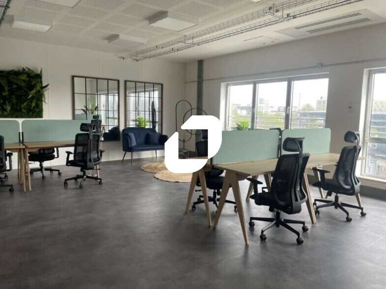 Bureau dans Bègles à louer - Photo de l’immeuble – Image 2 sur 7