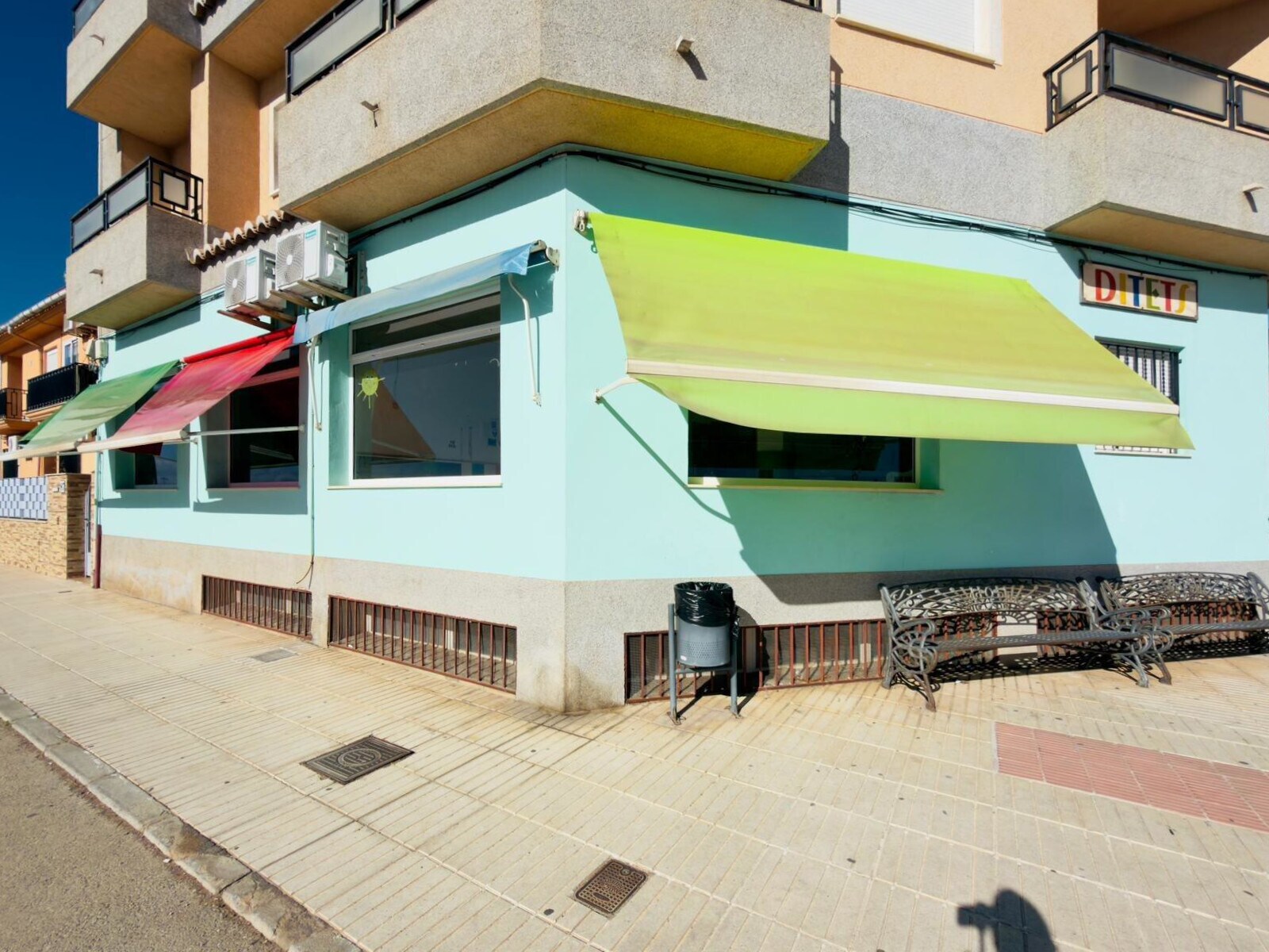 Immeuble residentiel dans La Llosa de Ranes, Valencia à vendre Photo de l’immeuble– Image 1 sur 7