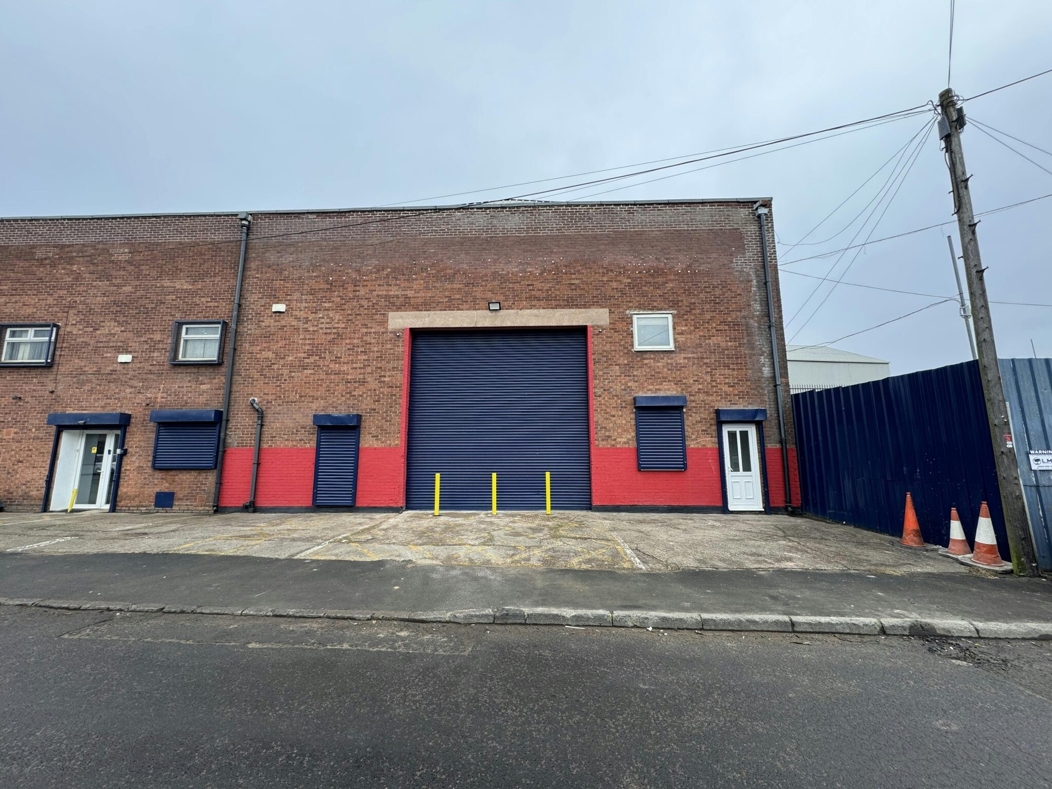 Pikehelve St, West Bromwich à louer Photo de l’immeuble– Image 1 sur 4