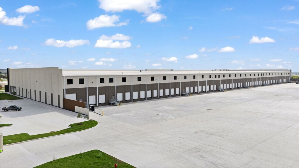 3607 FM 1327 Rd, Creedmoor, TX à louer - Photo de l’immeuble – Image 3 sur 28