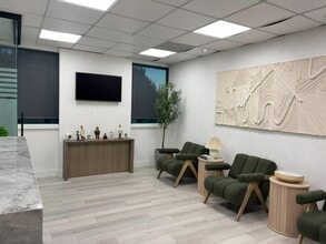 240 S La Cienega Blvd, Beverly Hills, CA à louer - Vidéo sur l’annonce professionnelle 