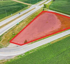 Plus de détails pour 21701 Johnson Memorial Dr, Belle Plaine, MN - Terrain à vendre