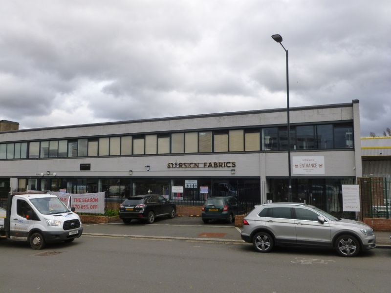 Oxgate Ln, Londres à louer Photo principale– Image 1 sur 3