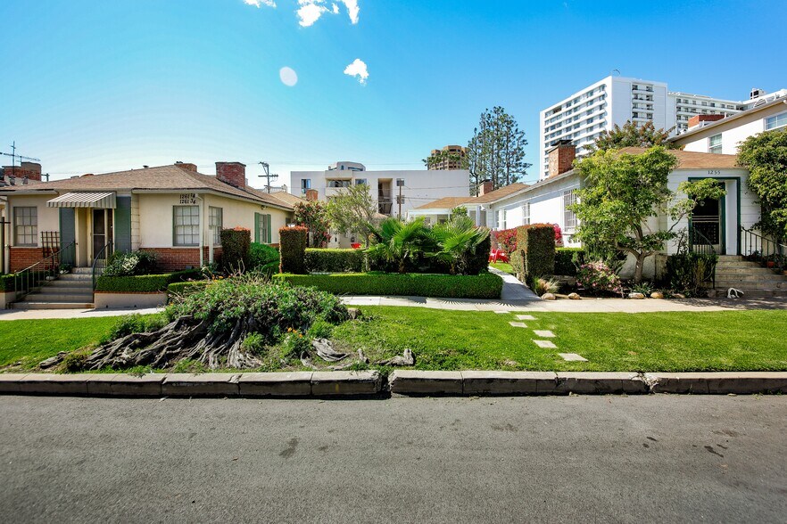 1259-1261 Devon Ave, Los Angeles, CA à vendre - Photo de l’immeuble – Image 3 sur 10