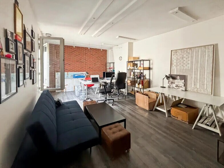 Bureau dans Paris à louer - Photo de l’immeuble – Image 1 sur 4
