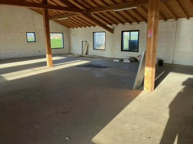 Local commercial dans Auterive à louer - Photo de l’immeuble – Image 2 sur 8