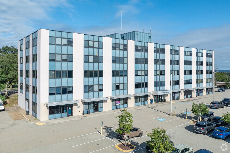 10 Duff Rd, Pittsburgh, PA à louer - Photo principale – Image 1 sur 4