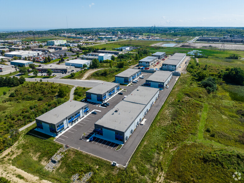 395 Anchor Rd, Hamilton, ON à vendre - Photo de l’immeuble – Image 2 sur 3