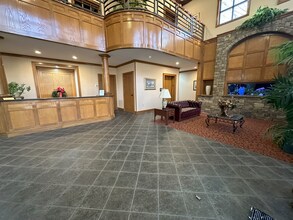 120 Club Oak Ct, Winston-Salem, NC à louer Photo intérieure– Image 1 sur 5