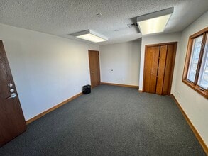 6 Halsted Cir, Rogers, AR à louer Photo intérieure– Image 2 sur 4