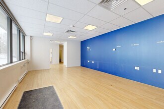 509-549 Av Lépine, Dorval, QC à louer Numérisation 3D Matterport– Image 1 sur 14