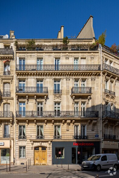 Local commercial dans Paris à louer - Photo de l’immeuble – Image 2 sur 3